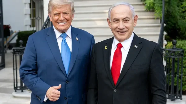 Trump und Netanyahu im Krieg gegen den Iran: Präsident Donald Trump begrüßt den israelischen Premierminister Benjamin Netanjahu am 7. Juli 2025 im Weißen Haus